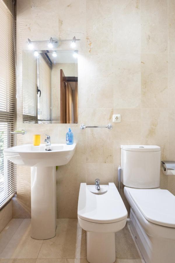 Home2Book Bright & Comfy Apt Santa Cruz Center Экстерьер фото